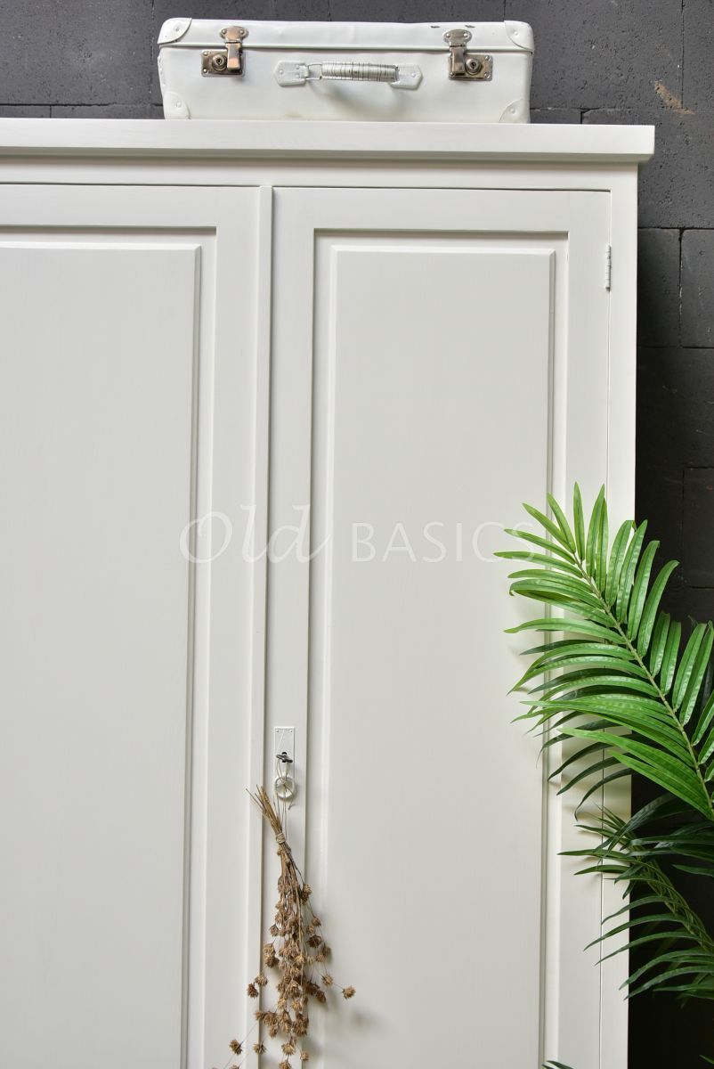 Detail van Kast Vertou, 2 deuren, RAL9010, wit, materiaal hout