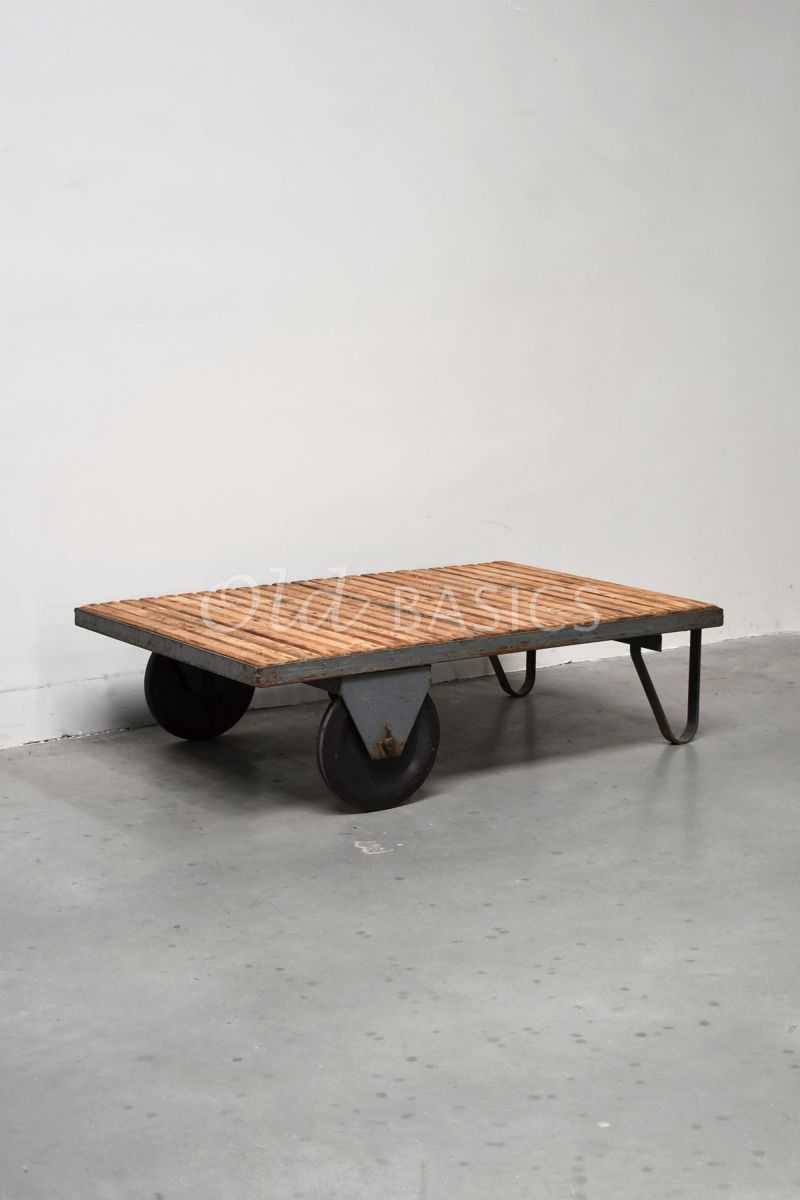 Salontafel, materiaal hout